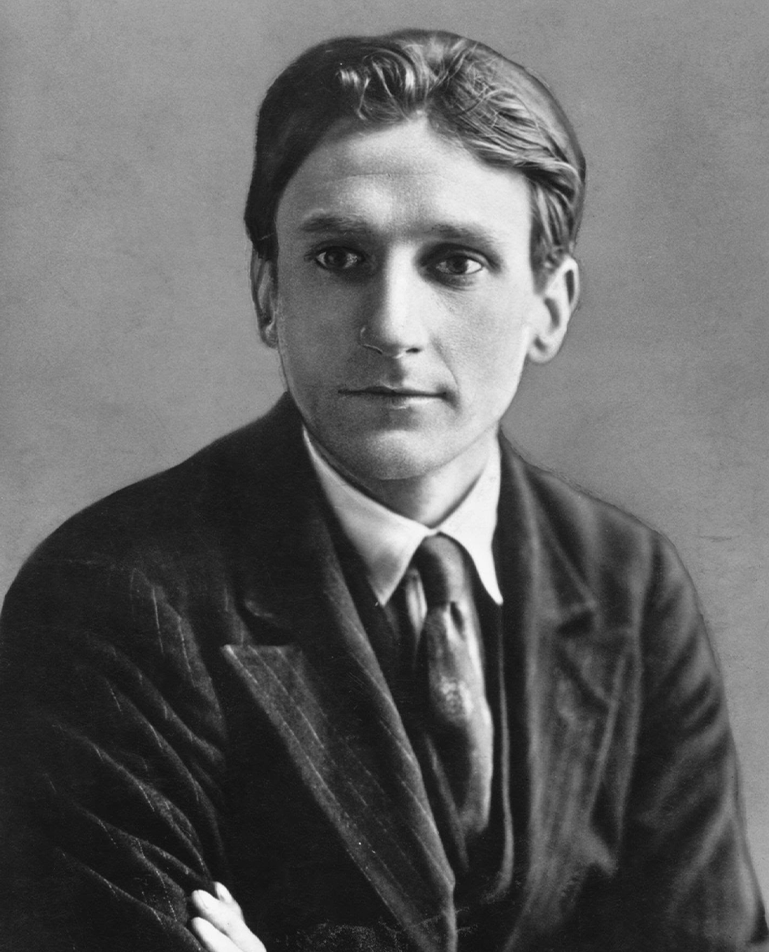 Photo of Edmund Blunden