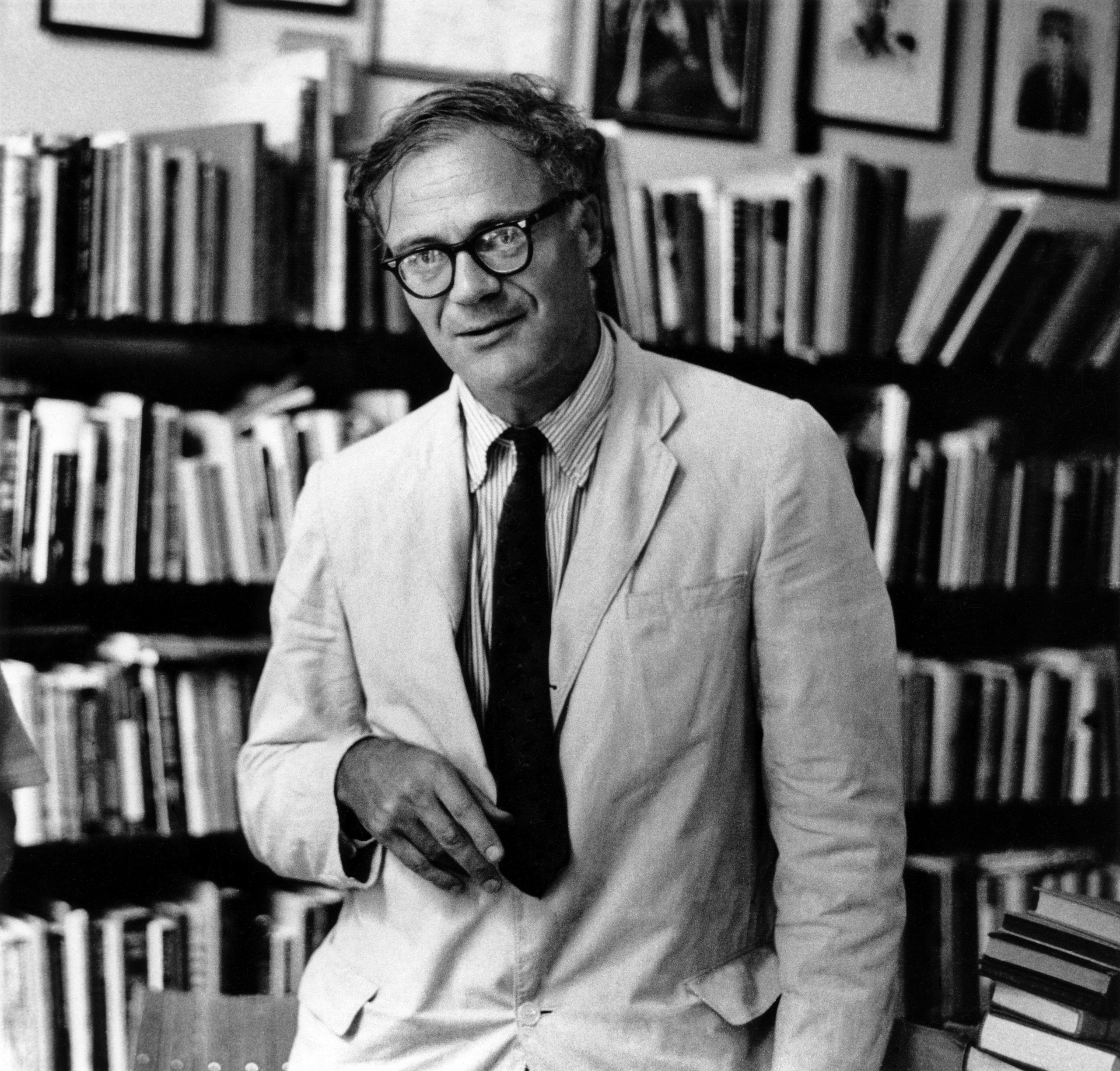 Photo of Robert Lowell