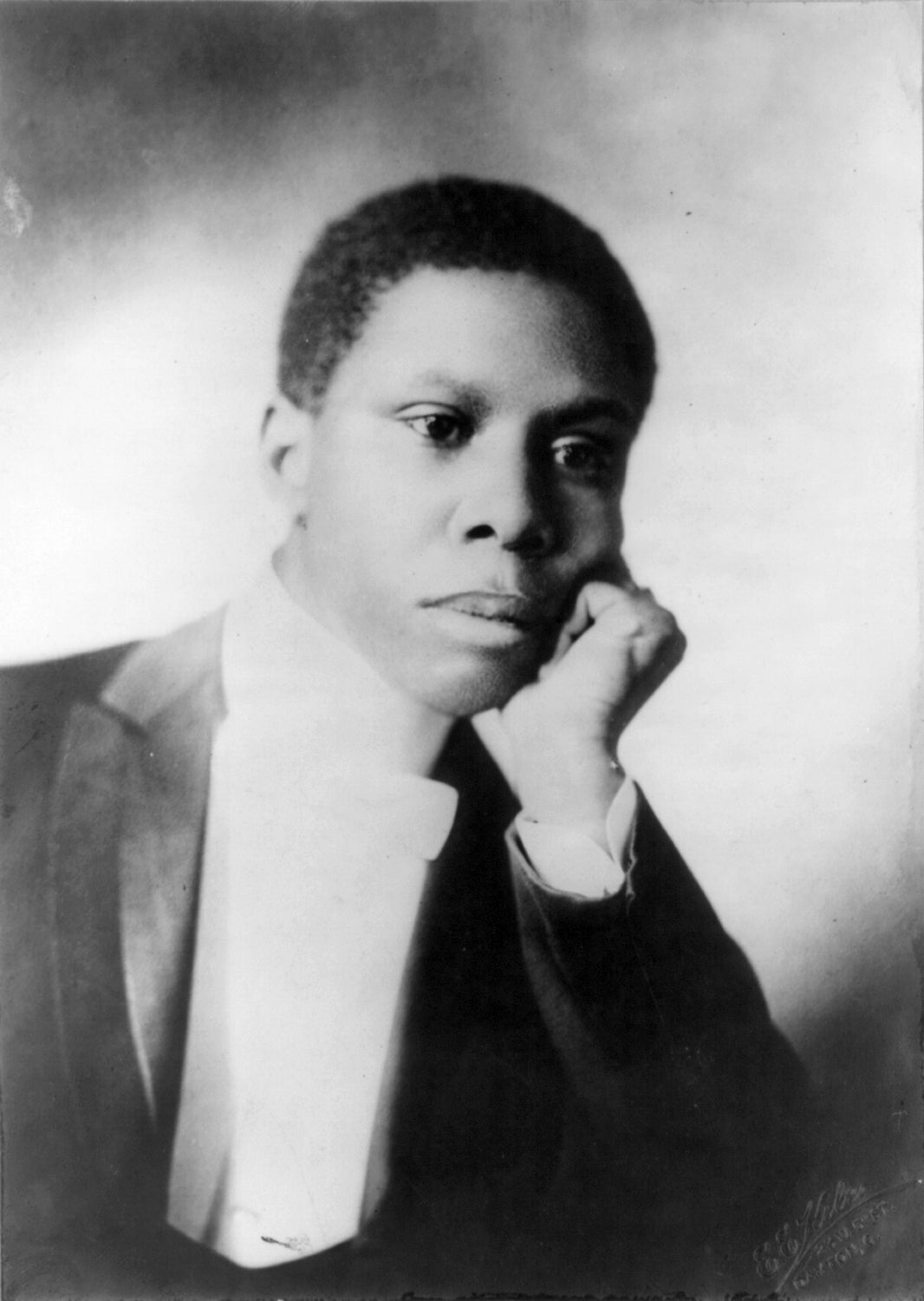 Photo of Paul Laurence Dunbar
