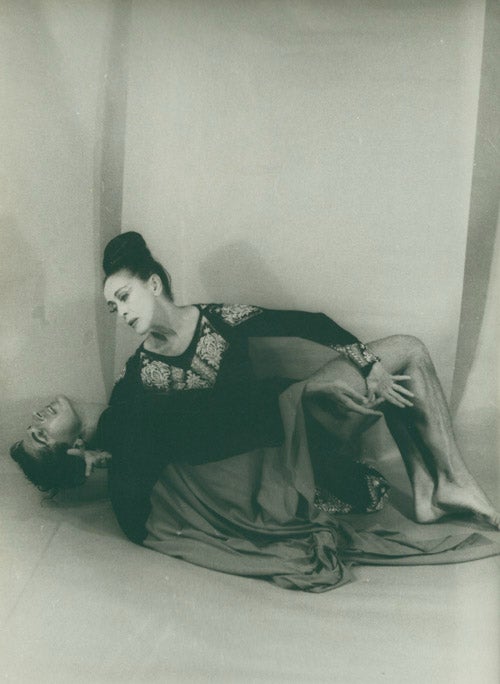 Martha Graham as Clytemnestra and Bertram Ross as Orestes