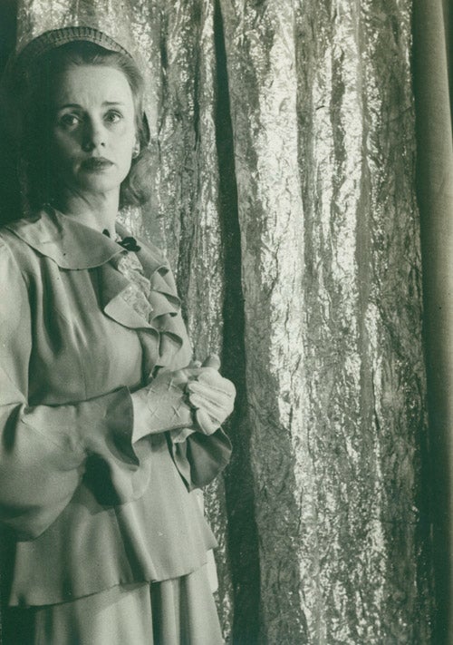 Portrait photograph of Jessica Tandy as Blanche in "A Streetcar Named Desire"