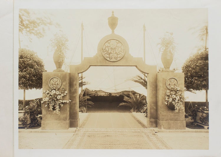 Five Vintage Photographs Of The Preparations For An Outdoor Party On ...