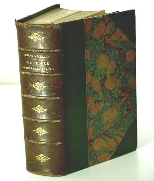 Costumes Anciens et Modernes. Habiti Antichi et Moderni di Tutto il mondo…precédés d'un Essai sur la Gravure sur Bois Par M. Amb. Firmin Didot