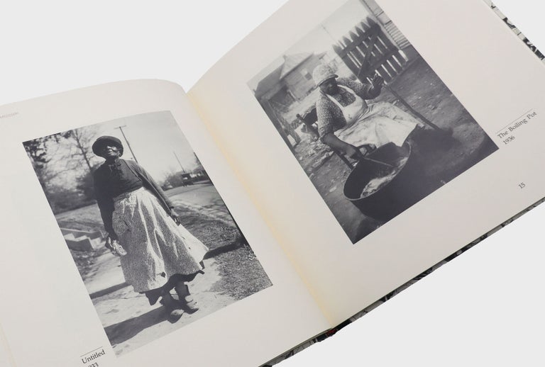 In Black and White. Photographs of the 30's and 40's. Introduction by Anne Tyler